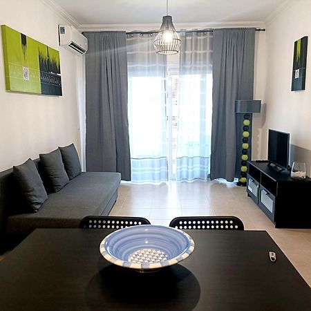 Flamingo Residence Apartment - Wifi/Pool/Netflix Portimão Eksteriør bilde